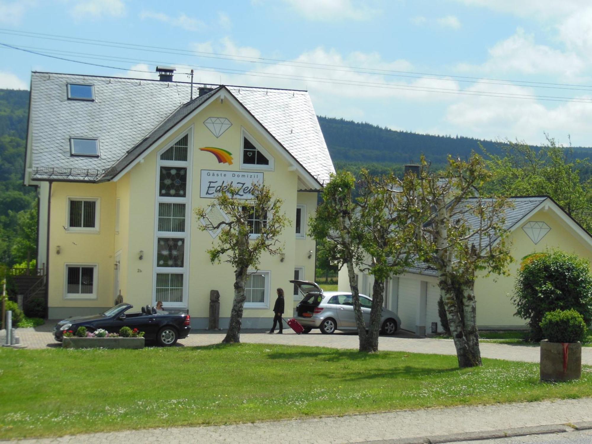 5-Sterne-Fewo "Facette" Allenbach Eksteriør billede